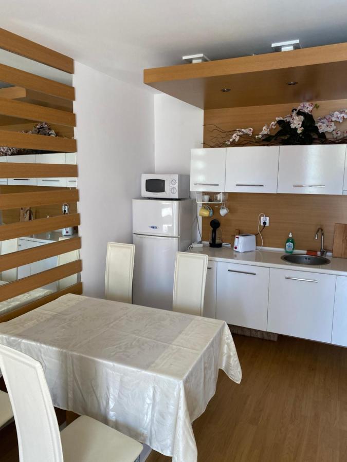 Апартамент На Солнечном Берегу Slantchev Briag Extérieur photo